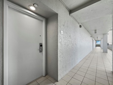 Located behind the gates of the highly desirable Longboat Key on Links on Longboat Golf Club in Florida - for sale on GolfHomes.com, golf home, golf lot