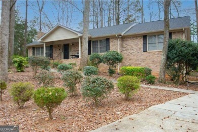Updated/Renovated (less than 2 years ago) All Brick Home on on West Pines Golf Club in Georgia - for sale on GolfHomes.com, golf home, golf lot