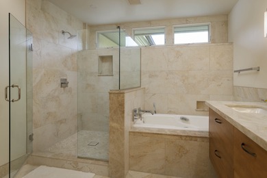 An oasis of privacy, peace, and serenity in the heart of a on Mauna Lani Resort Golf Course in Hawaii - for sale on GolfHomes.com, golf home, golf lot