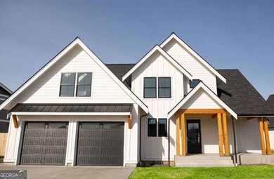 Beautiful building lot in The Fairways Subdivision in the on Stonebridge Golf Club in Georgia - for sale on GolfHomes.com, golf home, golf lot