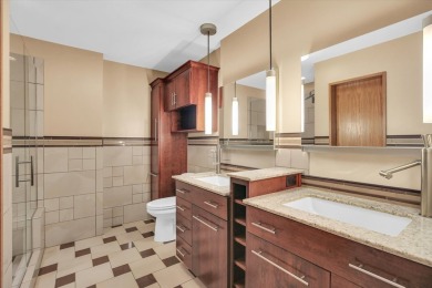Discover this beautiful 3 bed, 2.5 bath home located in the on Lincolnshire Fields Country Club in Illinois - for sale on GolfHomes.com, golf home, golf lot