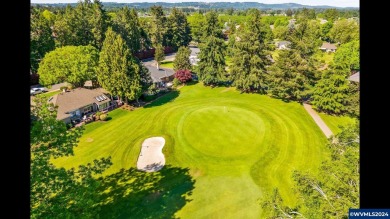 Single level living in McNary Estates! 3 beds, 2.5 baths, and a on McNary Golf Club in Oregon - for sale on GolfHomes.com, golf home, golf lot