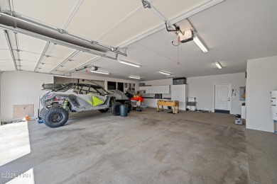 Welcome to this one-of-a-kind custom estate in the coveted on London Bridge Golf Course in Arizona - for sale on GolfHomes.com, golf home, golf lot