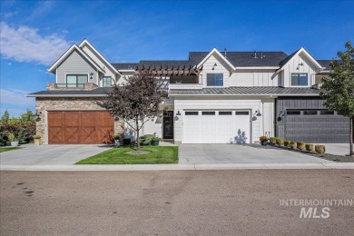 Welcome to refined living in this luxurious, gently lived-in on SpurWing Country Club in Idaho - for sale on GolfHomes.com, golf home, golf lot