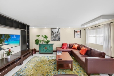 KINGS POINT--ACTIVE ADULT COMMUNITY (55+). Welcome to 185 on Kings Point Golf -Flanders Way in Florida - for sale on GolfHomes.com, golf home, golf lot