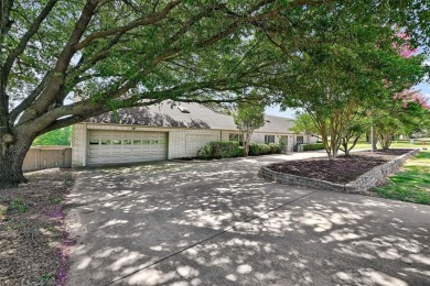 This luxurious home sits on a one of kind location in beautiful on Lake Kiowa Golf Course in Texas - for sale on GolfHomes.com, golf home, golf lot