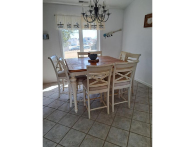 Great location for this well maintained 3 bedroom home with 2 on Captains Cove Golf and Yacht Club in Virginia - for sale on GolfHomes.com, golf home, golf lot