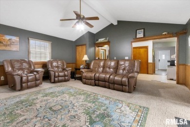 Discover the charm and convenience of this beautifully on Kaufman Park Golf Course in Illinois - for sale on GolfHomes.com, golf home, golf lot