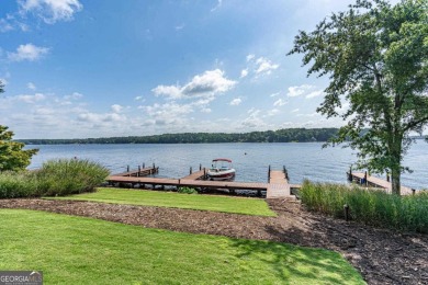 STUNNING 3RD-FLOOR LAKEFRONT CONDO IN CUSCOWILLA @ LAKE OCONEE! on The Golf Club at Cuscowilla in Georgia - for sale on GolfHomes.com, golf home, golf lot