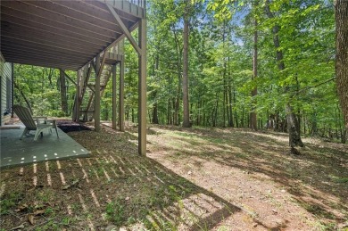Absolutely adorable Big Canoe home! Cozy, quiet and peaceful on Big Canoe Golf Club - Cherokee in Georgia - for sale on GolfHomes.com, golf home, golf lot