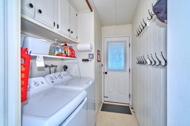 Beautifully Updated Golf Course Home in Tri Palm Estates & on The Club At Shenandoah Springs in California - for sale on GolfHomes.com, golf home, golf lot