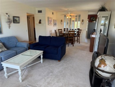LIGHT AND BRIGHT! 3RD FLOOR, END UNIT WITH PRIME LOCATION! on On Top Of The World Golf Course in Florida - for sale on GolfHomes.com, golf home, golf lot