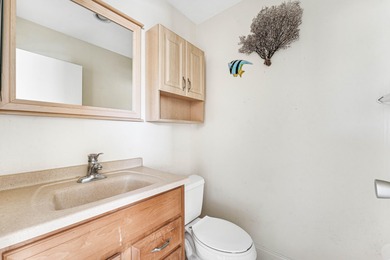 Well maintained condominium located in the desirable Flanders on Kings Point Golf -Flanders Way in Florida - for sale on GolfHomes.com, golf home, golf lot