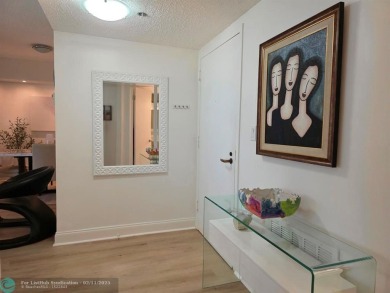 Gorgeous Spacious Remodeled 1bd +Den, 2ba corner unit in Environ on Inverrary Country Club in Florida - for sale on GolfHomes.com, golf home, golf lot