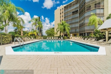 Gorgeous Spacious Remodeled 1bd +Den, 2ba corner unit in Environ on Inverrary Country Club in Florida - for sale on GolfHomes.com, golf home, golf lot