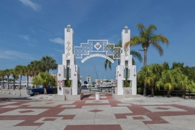 Welcome to 2,400+ square feet of refined living  with on Longboat Key Golf Club Resort in Florida - for sale on GolfHomes.com, golf home, golf lot