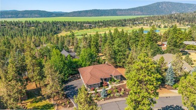 Resort-style living awaits at this beautifully updated on Running Y Ranch Resort in Oregon - for sale on GolfHomes.com, golf home, golf lot