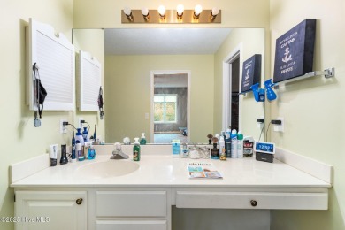 Enjoy effortless one-level living in this beautifully maintained on Pinehurst  No. 6 Golf Course in North Carolina - for sale on GolfHomes.com, golf home, golf lot