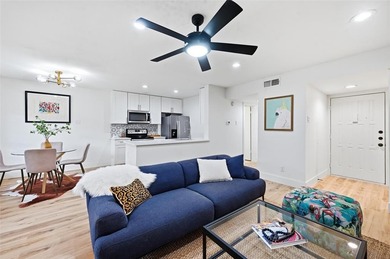 Welcome to this beautifully updated condo nestled in a serene on Stevens Park Golf Course in Texas - for sale on GolfHomes.com, golf home, golf lot