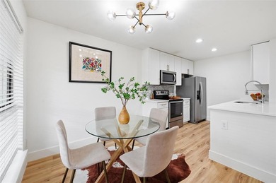 Welcome to this beautifully updated condo nestled in a serene on Stevens Park Golf Course in Texas - for sale on GolfHomes.com, golf home, golf lot