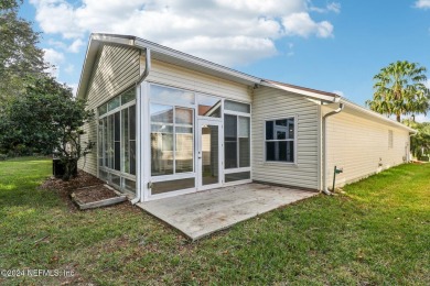 Welcome to this delightful 3-bed, 2-bath home located in the on Golf Club At Fleming Island in Florida - for sale on GolfHomes.com, golf home, golf lot