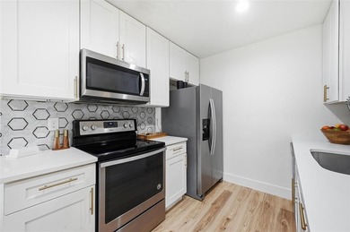 Welcome to this beautifully updated condo nestled in a serene on Stevens Park Golf Course in Texas - for sale on GolfHomes.com, golf home, golf lot