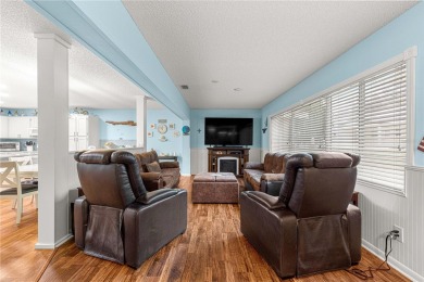 UPGRADED/RENOVATED END UNIT Bostonian Model Villa located next on On Top of the World Golf Course in Florida - for sale on GolfHomes.com, golf home, golf lot