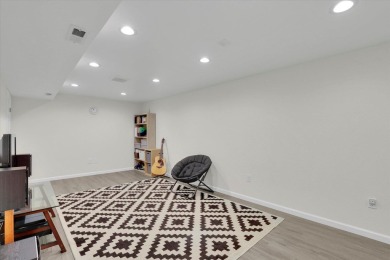 Gorgeous, fully remodeled home just moments from Esmeralda Golf on Esmeralda Golf Course in Washington - for sale on GolfHomes.com, golf home, golf lot