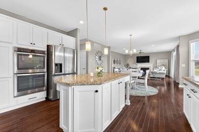 Welcome to this stunning one-owner Fischer home located in the on Glen Ross Golf Club in Ohio - for sale on GolfHomes.com, golf home, golf lot