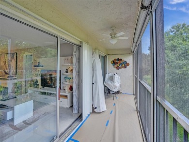 This stunning 2-bedroom unit has been entirely redone and is on Inverrary Country Club in Florida - for sale on GolfHomes.com, golf home, golf lot