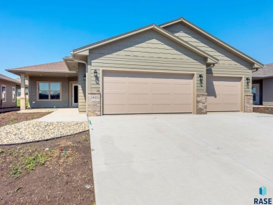 Wide Open Freedom 115 Floor Plan Villa Home in the Exciting on Brandon Municipal Golf Course in South Dakota - for sale on GolfHomes.com, golf home, golf lot
