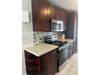 This amazing, spotless, warm, private and super well-located on Colony West Country Club in Florida - for sale on GolfHomes.com, golf home, golf lot