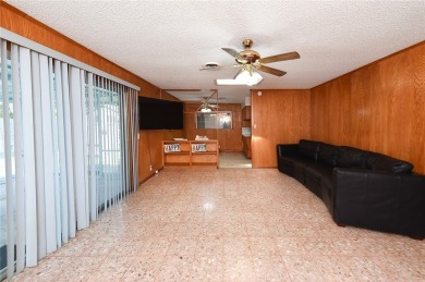 3-bedroom, 2-bathroom, 2-car garage home in Ocean Terrace with a on Oso Beach Municipal Golf Course in Texas - for sale on GolfHomes.com, golf home, golf lot