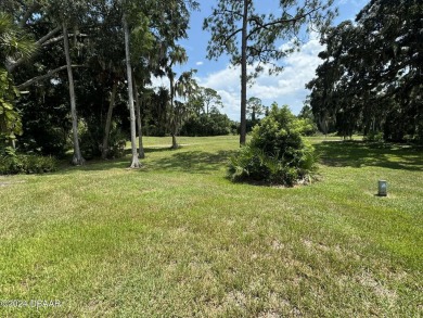 Charming 2 bedroom 2 bath home in the highly sought after gated on The Club At Pelican Bay - South Course in Florida - for sale on GolfHomes.com, golf home, golf lot