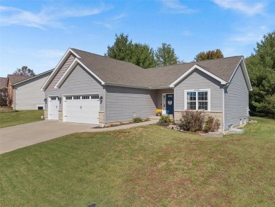 Stunning custom ranch home in Incline Village w/over 2,400SF of on Incline Village Golf Course in Missouri - for sale on GolfHomes.com, golf home, golf lot