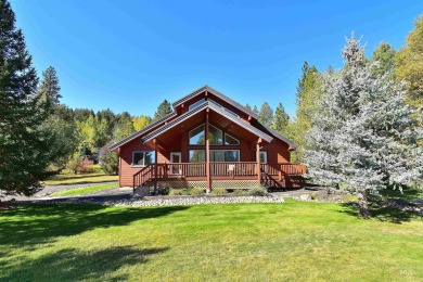 Welcome to this move-in ready home nestled in the exclusive on Meadowcreek Golf Resort in Idaho - for sale on GolfHomes.com, golf home, golf lot