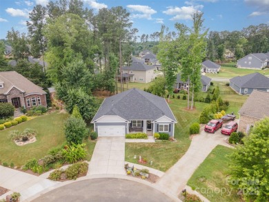 Well maintained ranch with split bedroom floor plan in the on Red Bridge Golf and Country Club in North Carolina - for sale on GolfHomes.com, golf home, golf lot