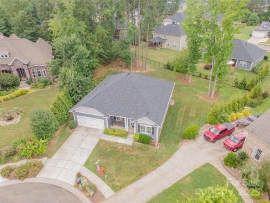 Well maintained ranch with split bedroom floor plan in the on Red Bridge Golf and Country Club in North Carolina - for sale on GolfHomes.com, golf home, golf lot