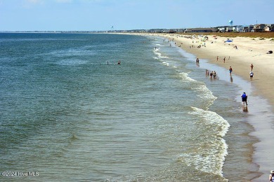 Looking for the perfect low-maintenance coastal retreat? This on South Harbour Golf Links in North Carolina - for sale on GolfHomes.com, golf home, golf lot