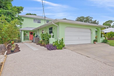 Two homes for the price of one!  This charming Venice retreat on Jacaranda West Country Club in Florida - for sale on GolfHomes.com, golf home, golf lot