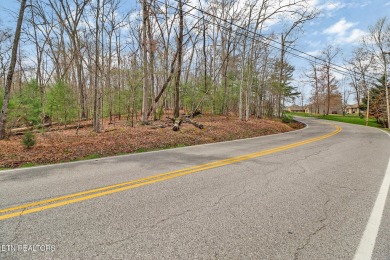Build your dream home on this beautiful, level lot located in on Heatherhurst Golf Course in Tennessee - for sale on GolfHomes.com, golf home, golf lot
