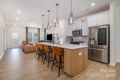 Welcome to this immaculately maintained three-bedroom on Edgewater Golf Club in South Carolina - for sale on GolfHomes.com, golf home, golf lot