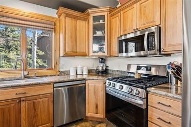 Welcome to this clean and meticulously maintained home near the on Raven Golf Club At Three Peaks in Colorado - for sale on GolfHomes.com, golf home, golf lot