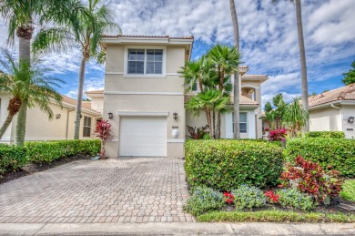 Come into this open floor plan, golf course home located on on Ibis Golf and Country Club in Florida - for sale on GolfHomes.com, golf home, golf lot