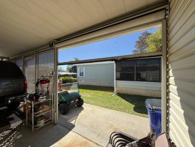 Looking for the perfect getaway in sunny Florida? Look no on Lake Henry Golf Club in Florida - for sale on GolfHomes.com, golf home, golf lot