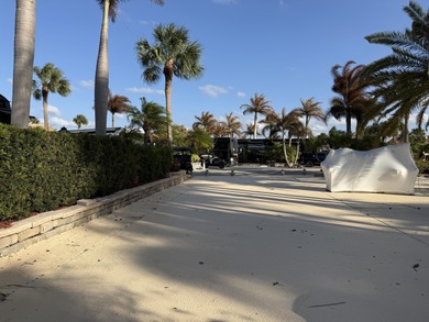 Huge lot in the MCRSLW Resort that backs to golf course. Mature on Motorcoach Resort Golf Course in Florida - for sale on GolfHomes.com, golf home, golf lot