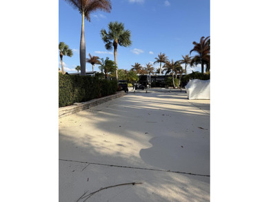 Huge lot in the MCRSLW Resort that backs to golf course. Mature on Motorcoach Resort Golf Course in Florida - for sale on GolfHomes.com, golf home, golf lot