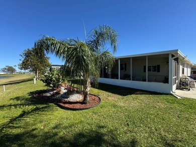 Looking for the perfect getaway in sunny Florida? Look no on Lake Henry Golf Club in Florida - for sale on GolfHomes.com, golf home, golf lot
