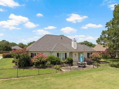 Charming Garden Home with Golf Course & Lake Views.  
Enjoy on Mount Pleasant Country Club in Texas - for sale on GolfHomes.com, golf home, golf lot