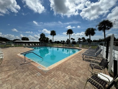 Looking for the perfect getaway in sunny Florida? Look no on Lake Henry Golf Club in Florida - for sale on GolfHomes.com, golf home, golf lot